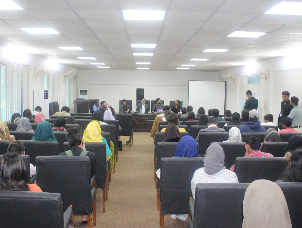 Digital-Ninja-visits-Karachi-University-Gallery-Image-Four