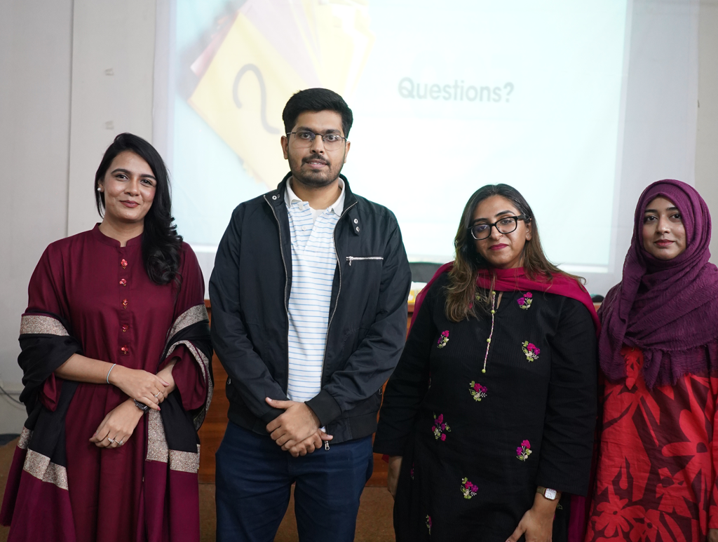 Digital-Ninja-visits-Karachi-University-Image-Fourr